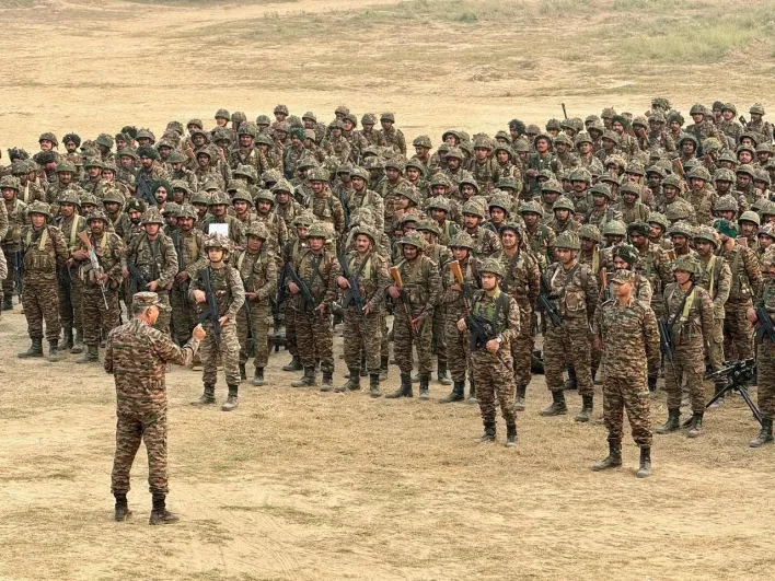 Indian Army Warns Pakistan