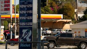 Trump Gas Price $2.50