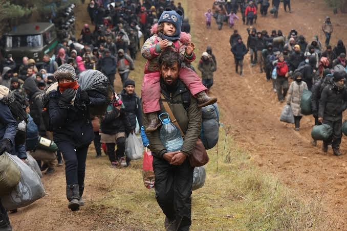 Poland stops illegal migrants